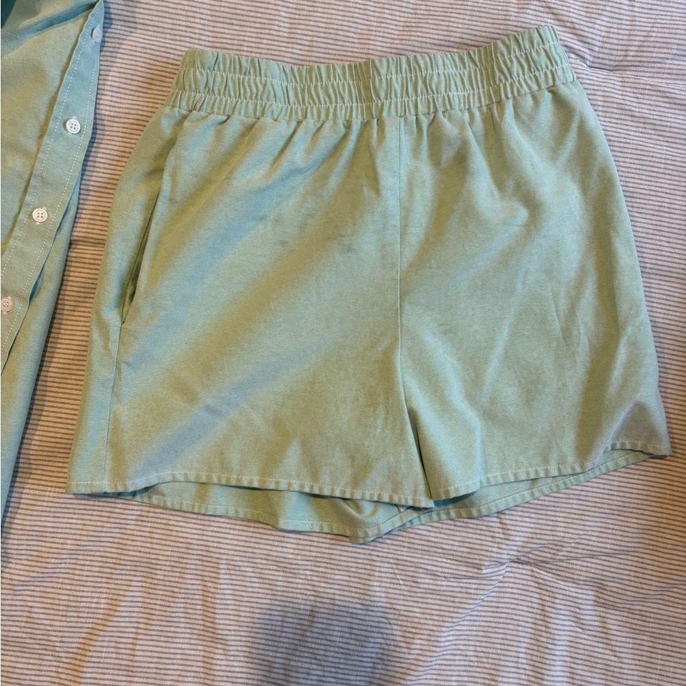 Buru Green Short Set - Picture 4 of 10